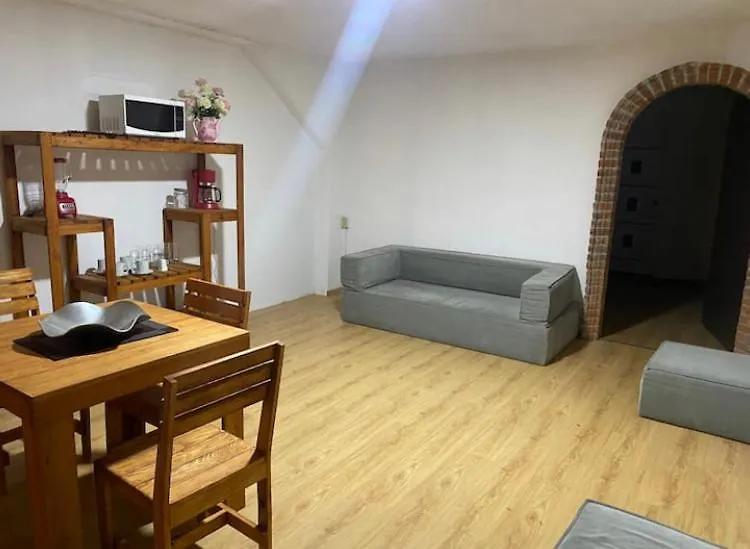 Hotel Departamento Magnolia, 5 Min Aeropuerto Santa Maria Zacatepec 0*,  México